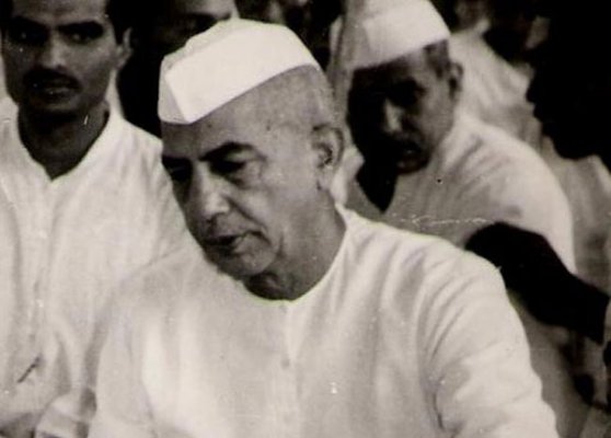 Chaudhary Charan Singh's birthday declared as a public holiday in UP | India News – India TV