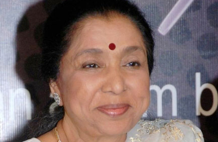 Asha Bhosale Says, Her Machhar Comment Was Not Against Raj Thackeray ...