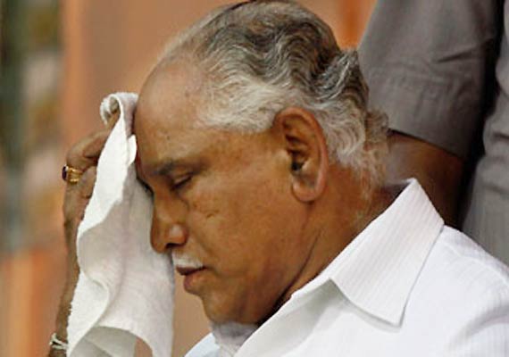 karnataka minister weeps faints inside courtroom
