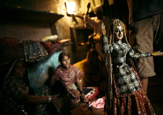 puppeteers artists refused to vacate kathputli colony