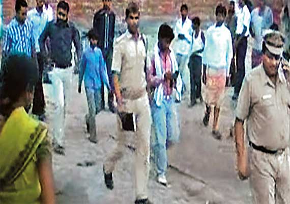 four dead in uttar pradesh fire