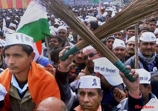 AAP holds protest against Modi govt | IndiaTV News