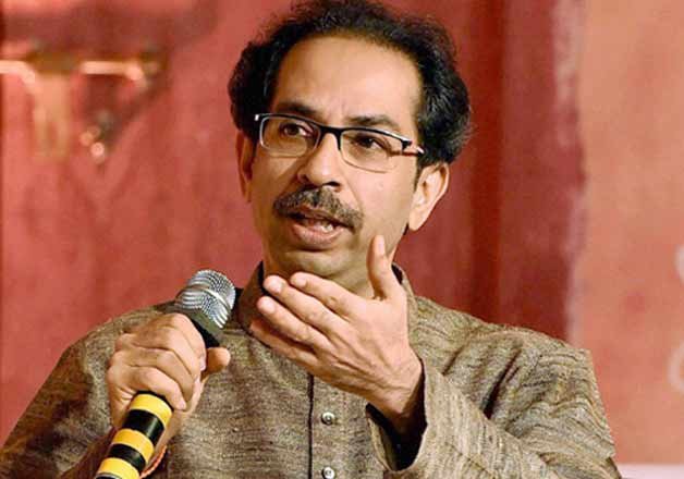 raising of isis flag in kashmir is a serious issue shiv sena