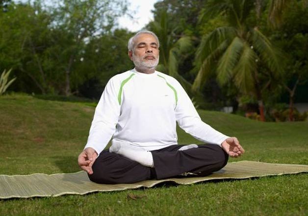 World Diabetes Day: Five Yoga Asanas for Senior Citizens to Manage Diabetes