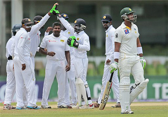 sri lanka vs. pakistan scoreboard at lunch day 2 second test