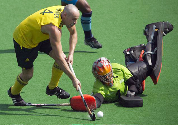 australia blank india 5 0 in tri nation hockey tourney