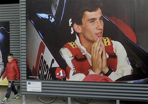 memorial held in imola for ayrton senna and roland ratzenberger memorial held in imola for ayrton senna and roland ratzenberger