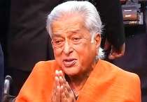 shashi kapoor conferred with dadasaheb phalke award