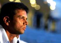 dravid rubbishes ganguly s remarks that he couldn t control