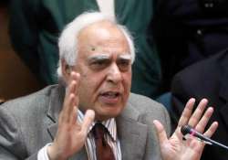 akash tablet is alive and kicking claims kapil sibal