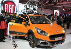 auto expo 2014 fiat introduces three cars avventura abarth 500 and new linea