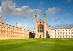 cambridge trumps oxford to be named best uk varsity