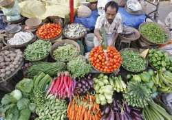 food inflation moderates to 8 for week ended nov 19