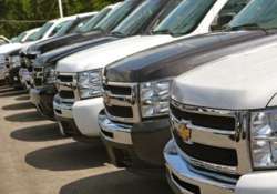 general motors recalls 2.31 lakh suvs over fire risk