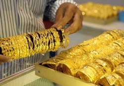 gold rebounds on wedding season buying global cues