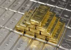 gold silver extend losses on sustained selling global cues