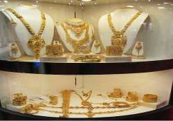 gold recovers by rs 100 silver by rs 1000 on fresh buying