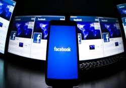 india to clock fastest growth for facebook in 2014 report