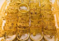 gold turns bearish on subdued demand amid global fall