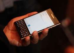 will blackberry s passport smartphone win hearts