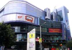 mexico s cinepolis acquires fun cinemas