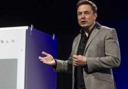 tesla launches batteries to power homes businesses