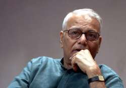 yashwant sinha wants banks to cut lending rates