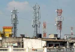 call drops trai to impose up to rs 2 lakh penalty for poor service