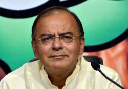 arun jaitley pushes for plastic currency