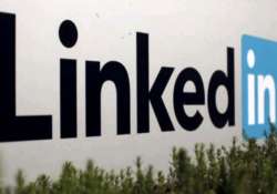 linkedin posts q1 loss as execs focus on long term