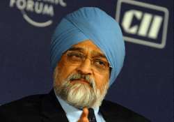 montek ahluwalia welcomes diesel price hike