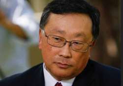 no intentions on selling business despite losses blackberry ceo