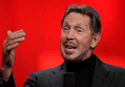 oracle cuts salary of ceo key execs