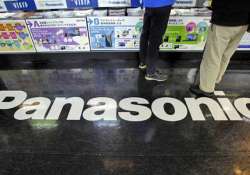 panasonic posts 7.5 b record net loss