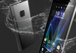 panasonic to launch below rs 5 000 mobiles by nov