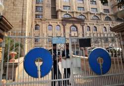 sbi to offload up to rs. 4 000 crore bad loans to asset reconstruction companies