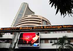 sensex falls for second straight day