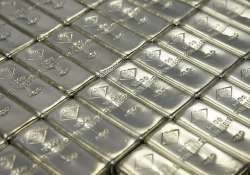 silver zooms up by rs 1950 to rs 55 500