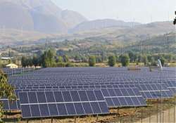 world s largest solar power plant to come up in rajasthan