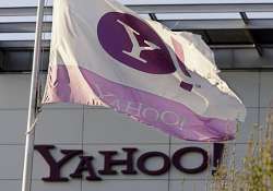 yahoo moves delhi hc against govt