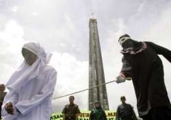 saudi arabia gang rape victim sentenced to 200 lashes