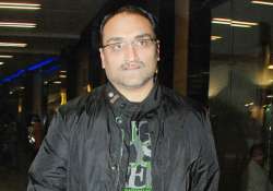 aditya chopra s rubbishes rumours over his next flick with srk