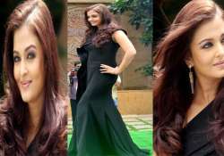 aishwarya rai bachchan makes heads turn at lodha event view pics