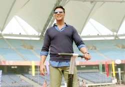 know who slapped akshay kumar in holiday