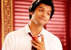 ali fazal doesn t regret choosing bobby jasoos over homeland