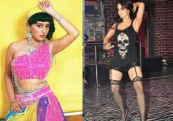 ameesha patel to revisit madhuri dixit s ek do teen