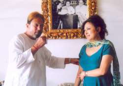 anita advani demands rs 10 lakh monthly maintenance from rajesh khanna s estate