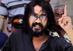 aseem trivedi to gather support against corruption through bigg boss