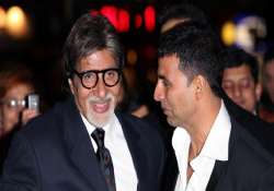 big b to introduce akshay kumar in boss