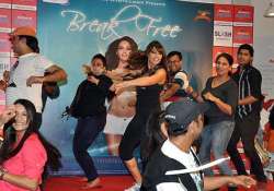 bipasha launches her second dvd break free